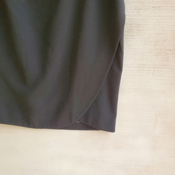 Giorgio Armani Black Pencil Skirt - Picture 4 of 4